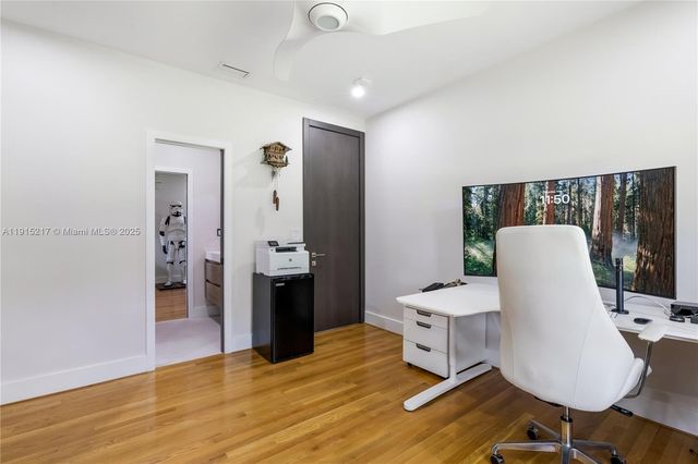 8941 SW 65th Ct 8941, Pinecrest, FL 33156