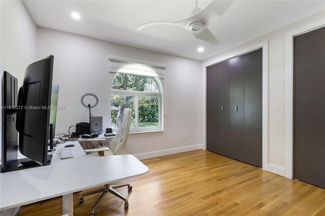 8941 SW 65th Ct 8941, Pinecrest, FL 33156