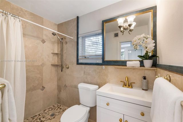 8941 SW 65th Ct 8941, Pinecrest, FL 33156