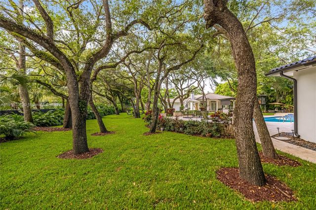 8941 SW 65th Ct 8941, Pinecrest, FL 33156