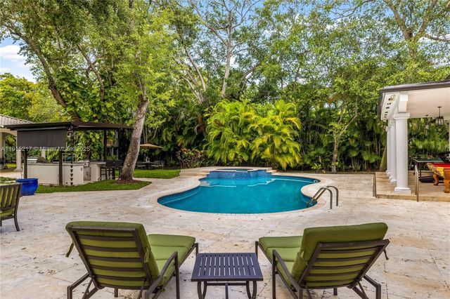 8941 SW 65th Ct 8941, Pinecrest, FL 33156