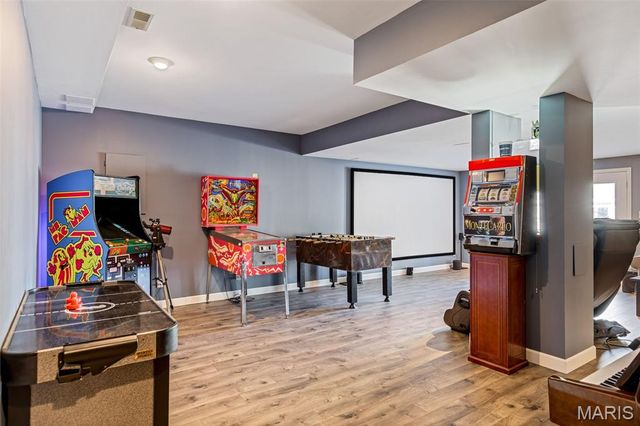 11715 Hedgefield Lane, Sunset Hills, MO 63126