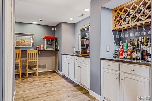 11715 Hedgefield Lane, Sunset Hills, MO 63126