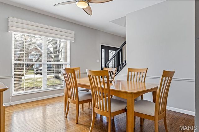 11715 Hedgefield Lane, Sunset Hills, MO 63126