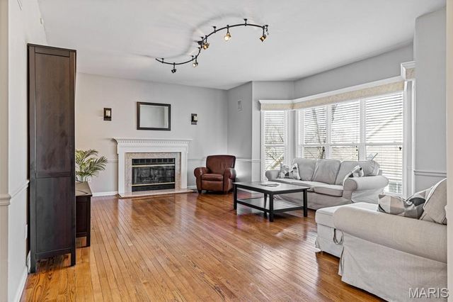 11715 Hedgefield Lane, Sunset Hills, MO 63126