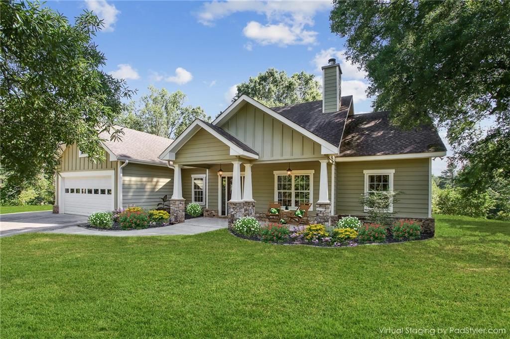 10390 Rivertown Road, Chattahoochee Hills, GA 30213