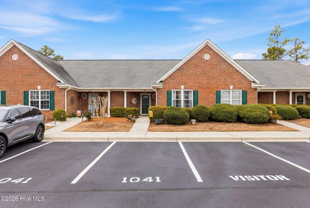 1041 Bridgeport Way, Leland, NC 28451