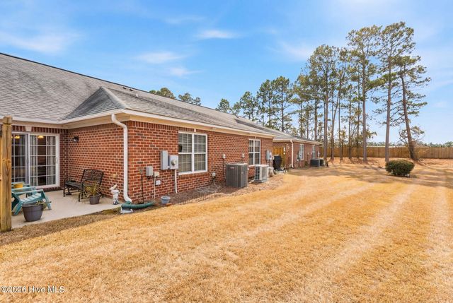 1041 Bridgeport Way, Leland, NC 28451