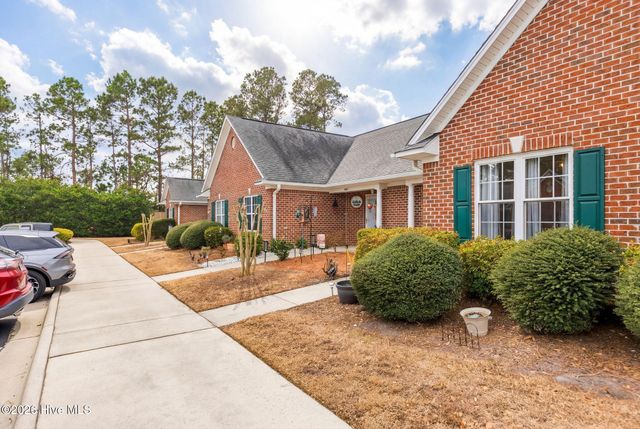 1041 Bridgeport Way, Leland, NC 28451