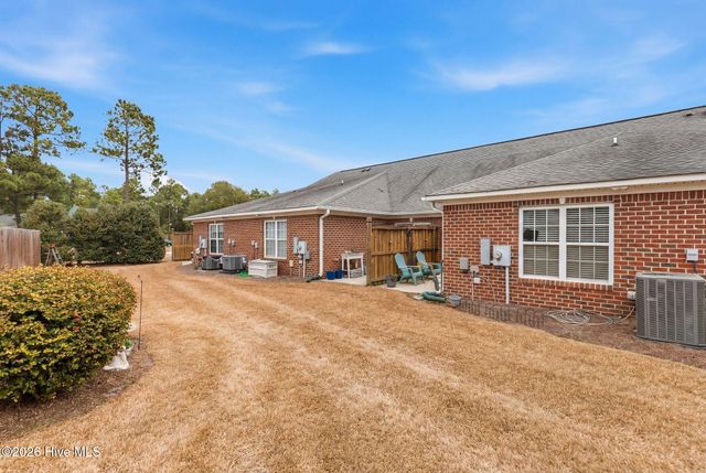 1041 Bridgeport Way, Leland, NC 28451