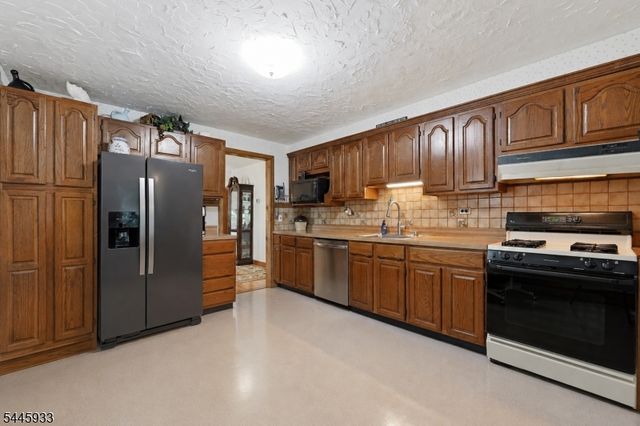 150 Darling Ave, Bloomfield Twp., NJ 07003