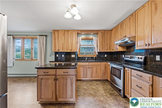 800 Maryland Street, Whitehall Twp, PA 18052
