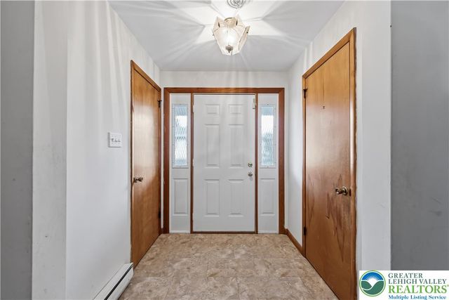 800 Maryland Street, Whitehall Twp, PA 18052