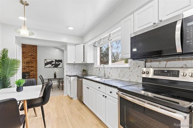 25807 Audrey Avenue, Warren, MI 48091