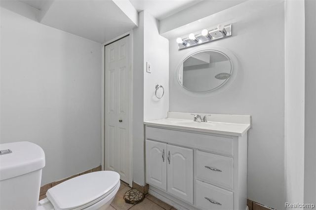 25807 Audrey Avenue, Warren, MI 48091