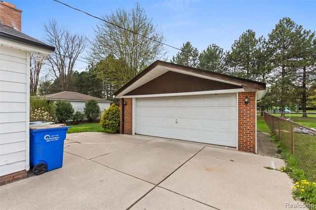 25807 Audrey Avenue, Warren, MI 48091