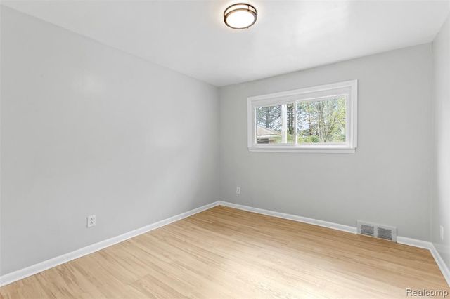 25807 Audrey Avenue, Warren, MI 48091