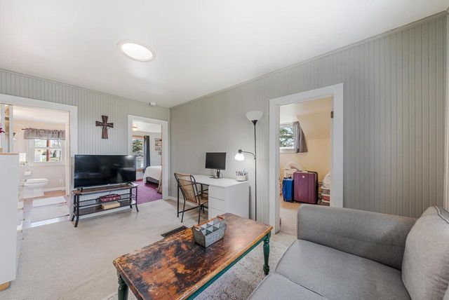 210 S 4TH STREET, Winneconne, WI 54986