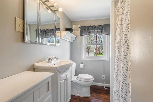 210 S 4TH STREET, Winneconne, WI 54986