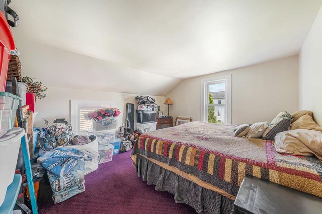 210 S 4TH STREET, Winneconne, WI 54986