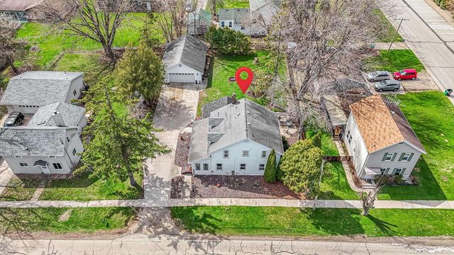 210 S 4TH STREET, Winneconne, WI 54986
