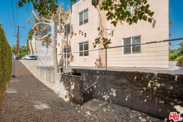 712 Pacific Street, Santa Monica, CA 90405