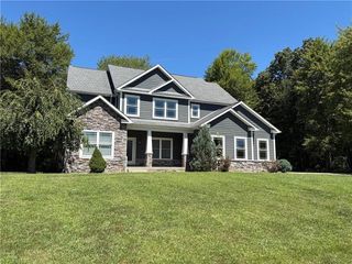119 Sugar Creek Dr, Twp Of But Se, PA 16002