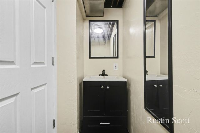 2115 Alto Avenue, Grand Rapids, MI 49507