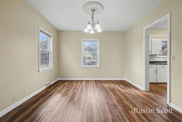 2115 Alto Avenue, Grand Rapids, MI 49507