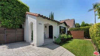 8814 Rosewood Avenue, Los Angeles, CA 90048