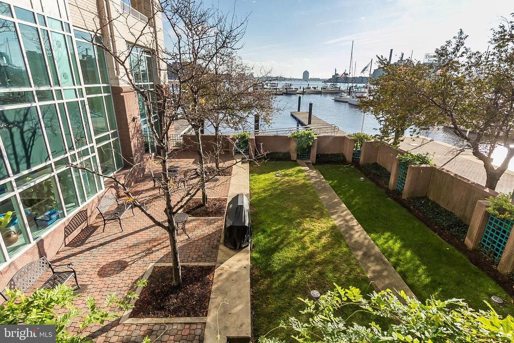 Image 64 of property listing at 100 HARBORVIEW DR #1509, Baltimore, MD 21230