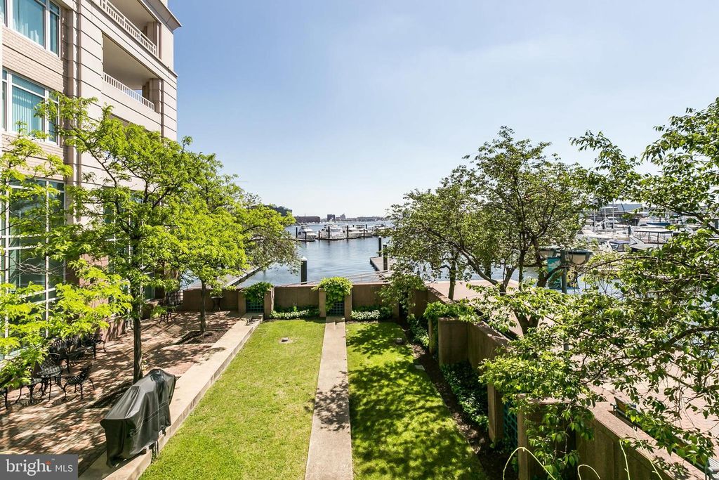 Image 69 of property listing at 100 HARBORVIEW DR #1509, Baltimore, MD 21230