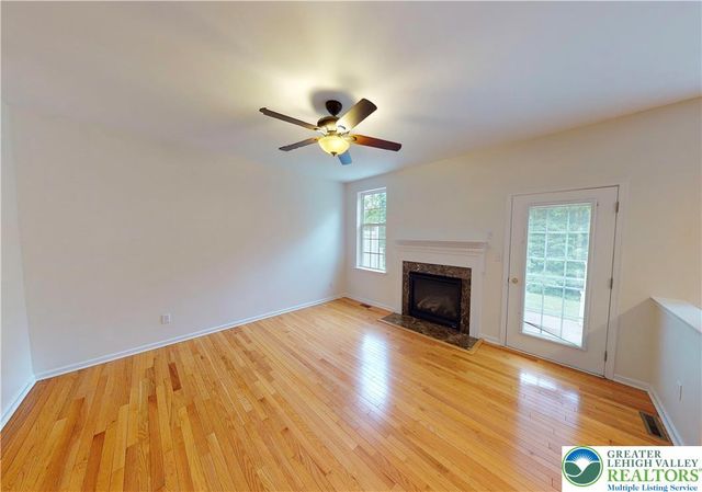 1824 Big Ridge Drive, Middle Smithfield Twp, PA 18302