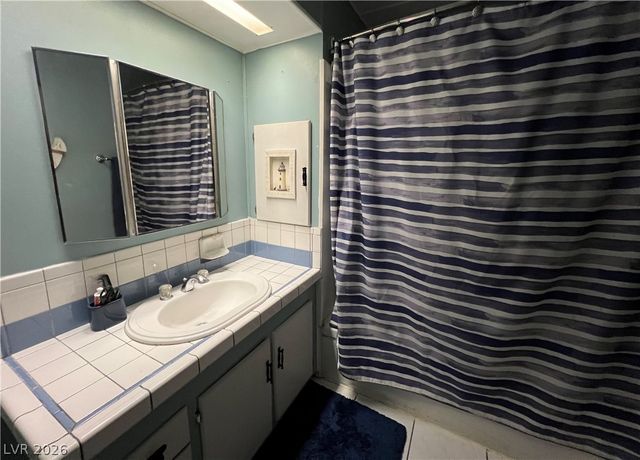 6041 Rocky Mountain Avenue, Las Vegas, NV 89156