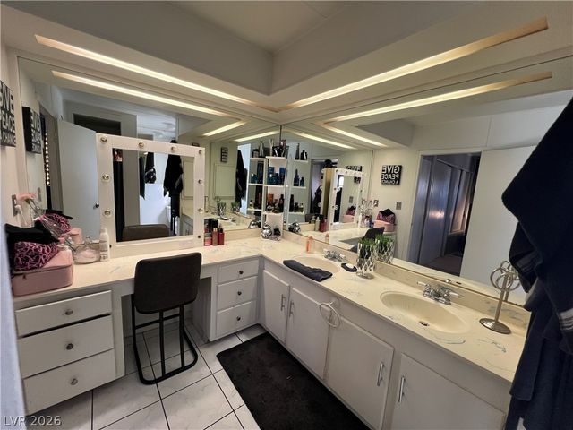 6041 Rocky Mountain Avenue, Las Vegas, NV 89156