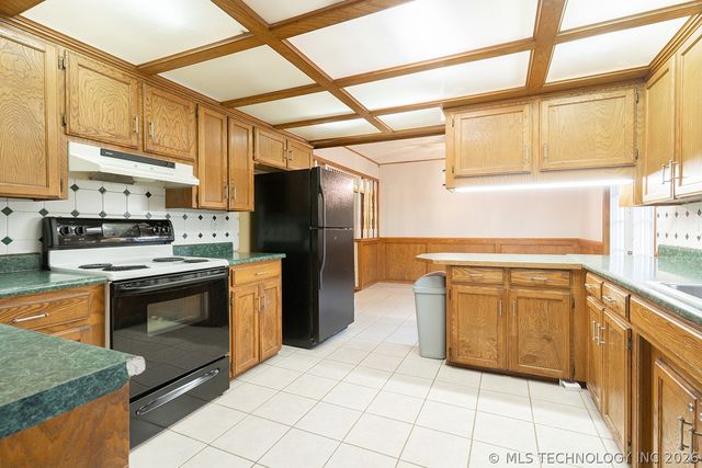 902 S Mission Avenue, Tahlequah, OK 74464