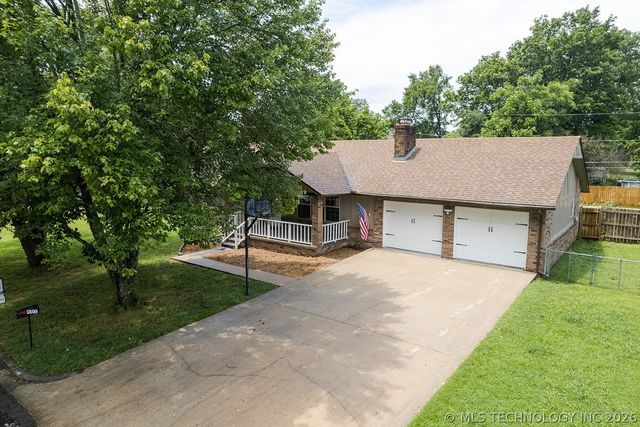 902 S Mission Avenue, Tahlequah, OK 74464