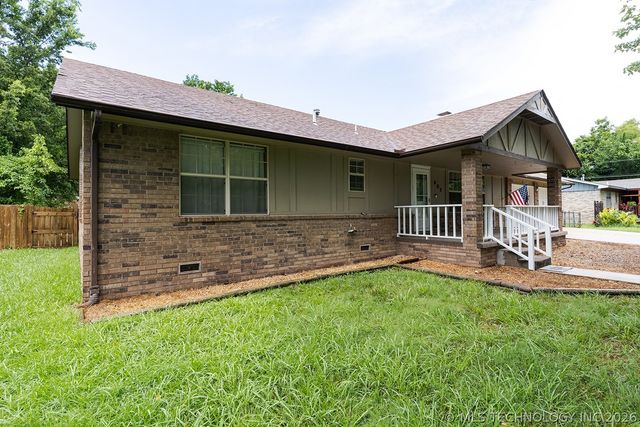 902 S Mission Avenue, Tahlequah, OK 74464