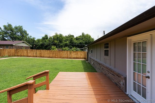 902 S Mission Avenue, Tahlequah, OK 74464