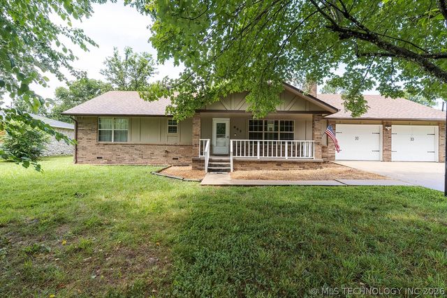902 S Mission Avenue, Tahlequah, OK 74464