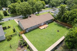 902 S Mission Avenue, Tahlequah, OK 74464