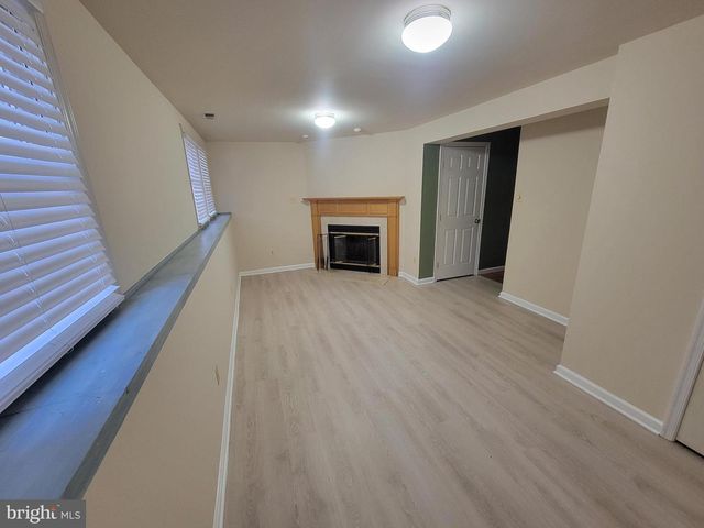 11 WHISTLER CT, Wilmington, DE 19808