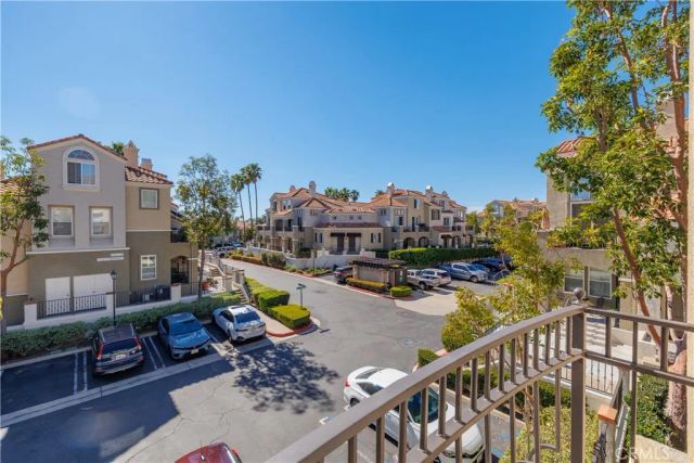 36 Via Cordoba, Rancho Santa Margarita, CA 92688