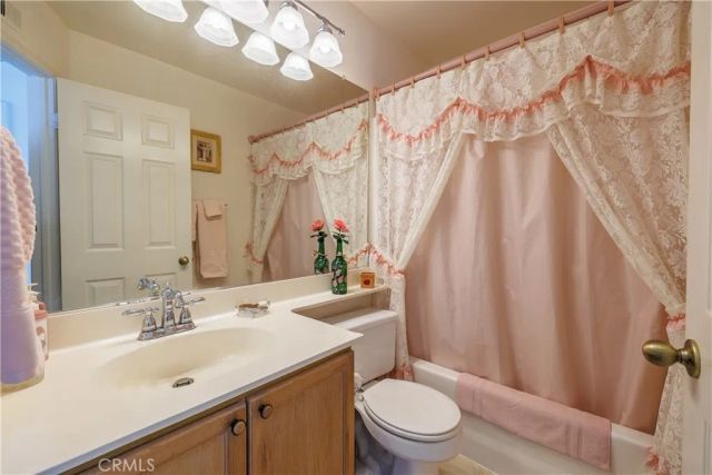 36 Via Cordoba, Rancho Santa Margarita, CA 92688