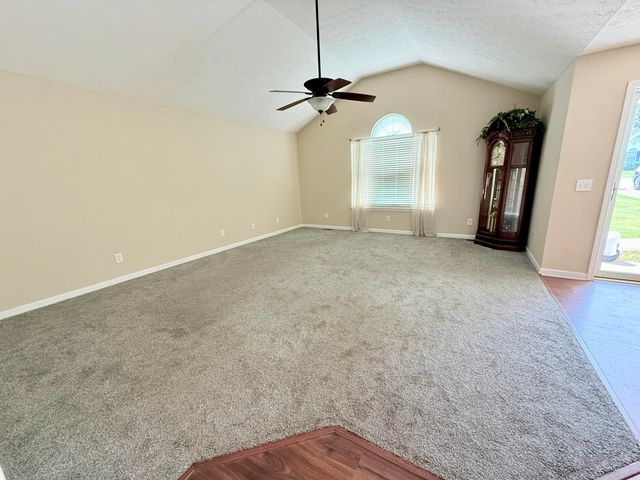 419 Bellaire Drive, Harrodsburg, KY 40330