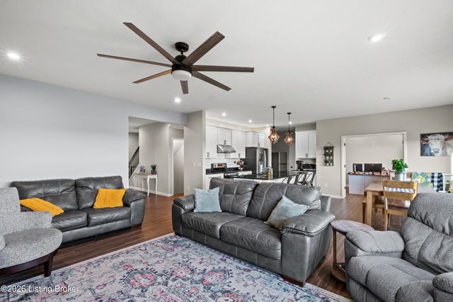 131 Marigold Way, Mt Washington, KY 40047
