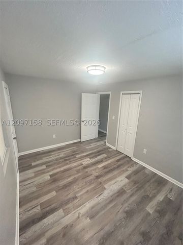 161 NW 15th St 5, Miami, FL 33136