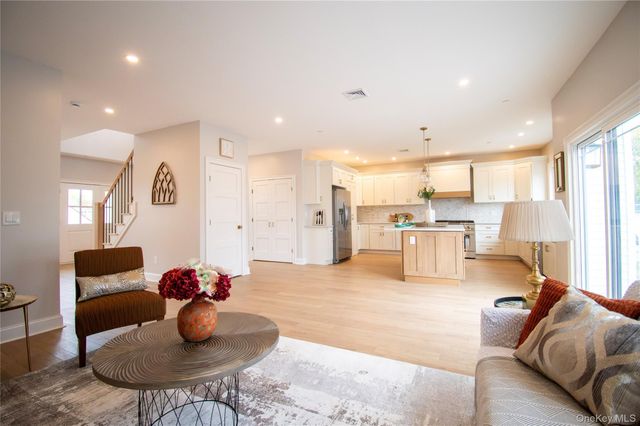 3004 Harbor Street, Baldwin, NY 11510