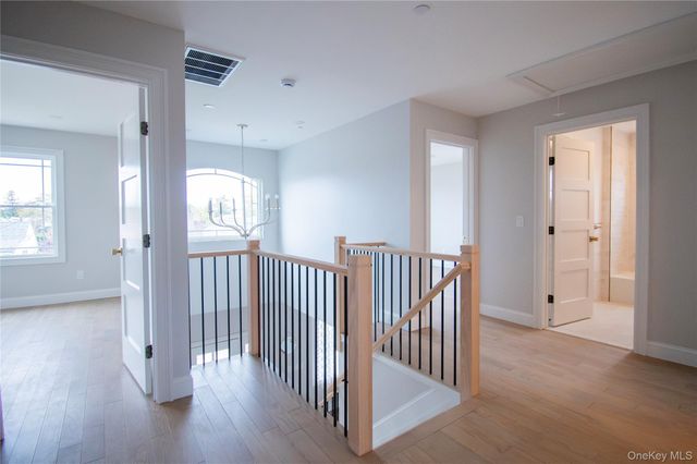 3004 Harbor Street, Baldwin, NY 11510