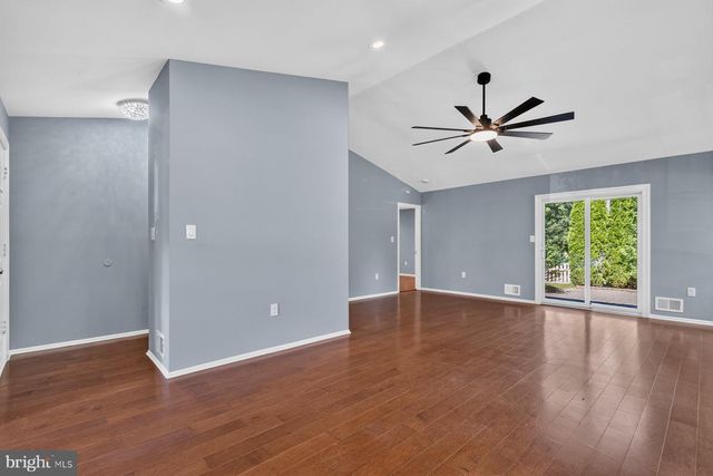 58 BEACON, Robbinsville, NJ 08691